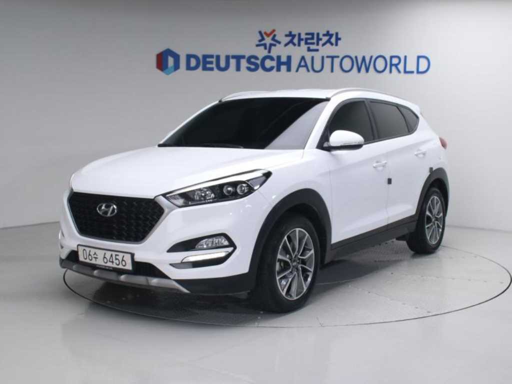 HYUNDAI Tucson 2018 Blanco - Importación desde Corea - HF Imports Iquique - Foto 1