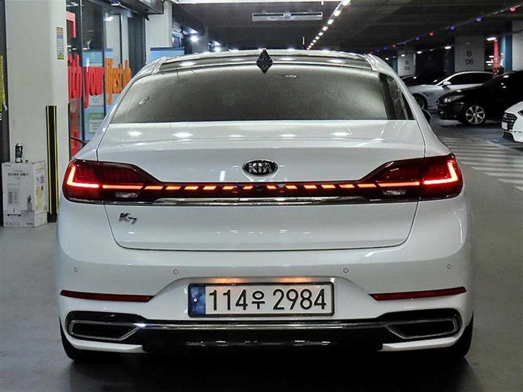 KIA K7 - Vista 5