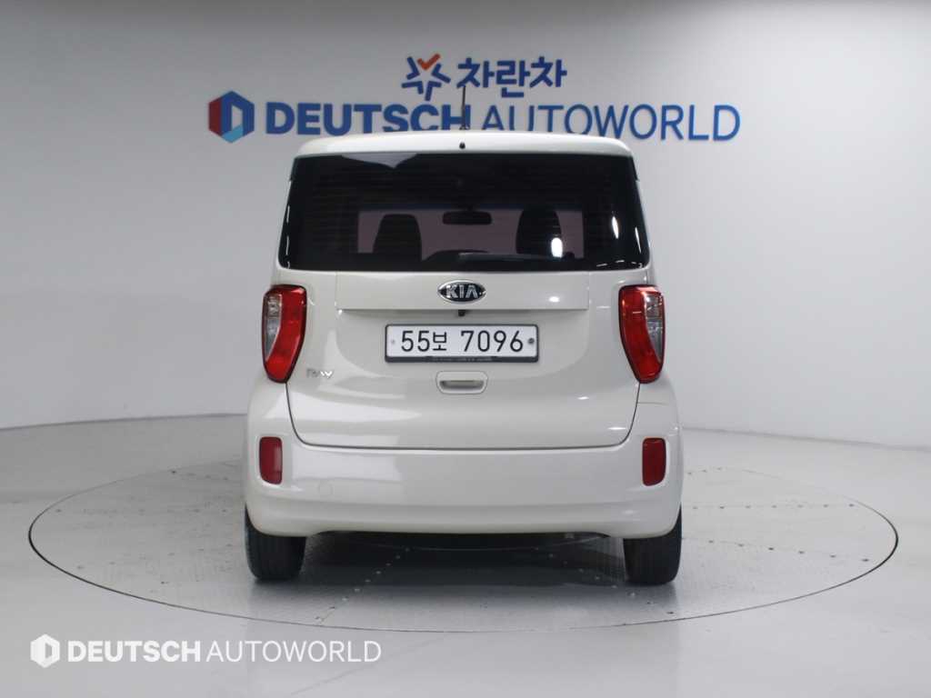 KIA Ray - Vista 4