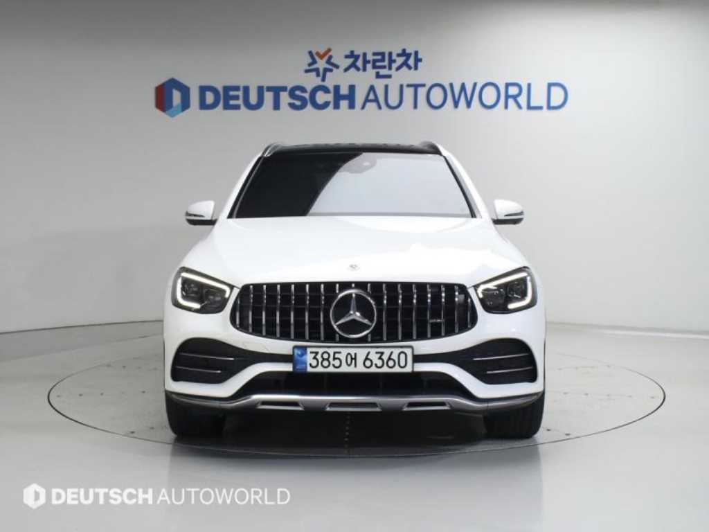 Mercedes Benz GLC Class - Vista 4