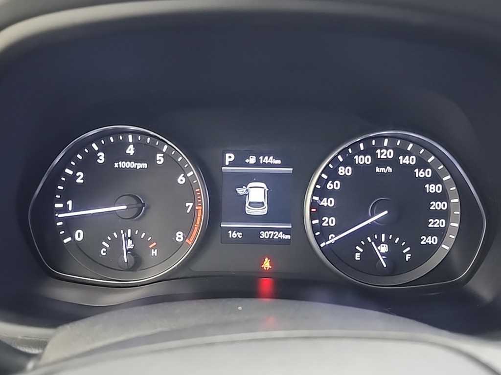 HYUNDAI i30 - Vista 6