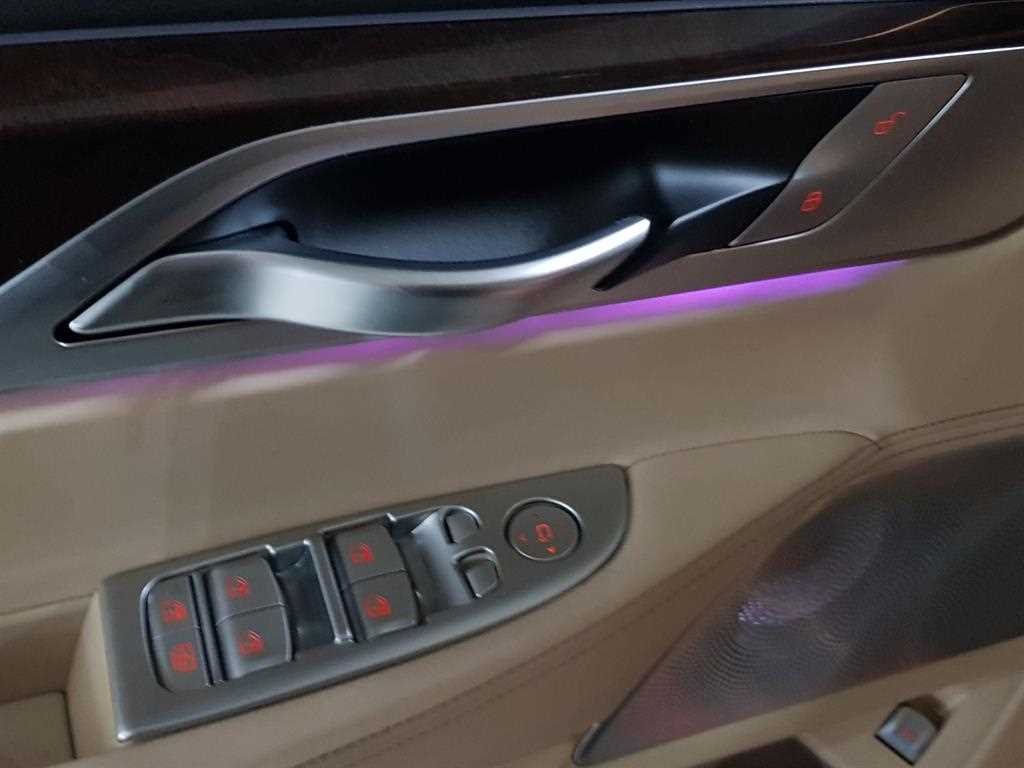 BMW 7 Series - Vista 12
