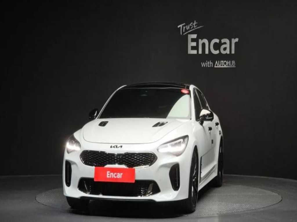 KIA Stinger - Vista 3