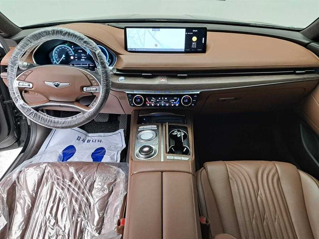 Genesis G80 - Vista 6