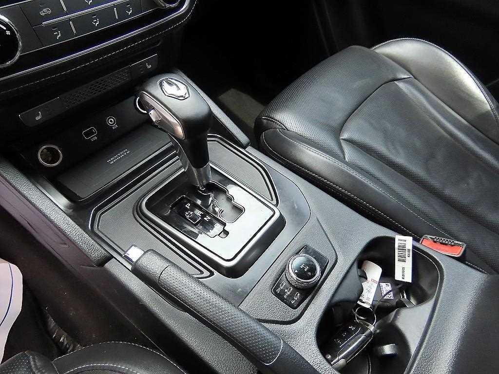 Ssangyong Rexton - Vista 10