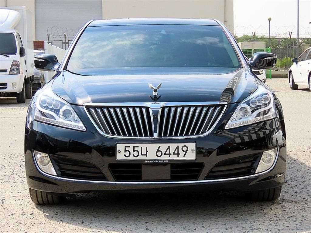 HYUNDAI Equus - Vista 2