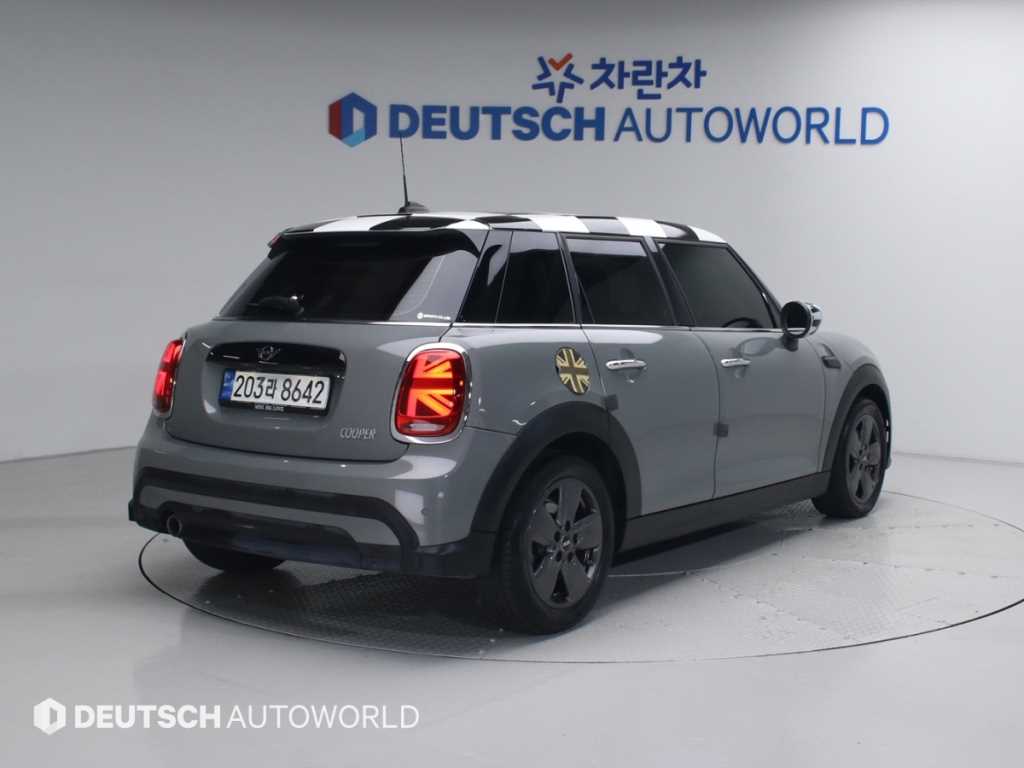 Mini Cooper - Vista 2