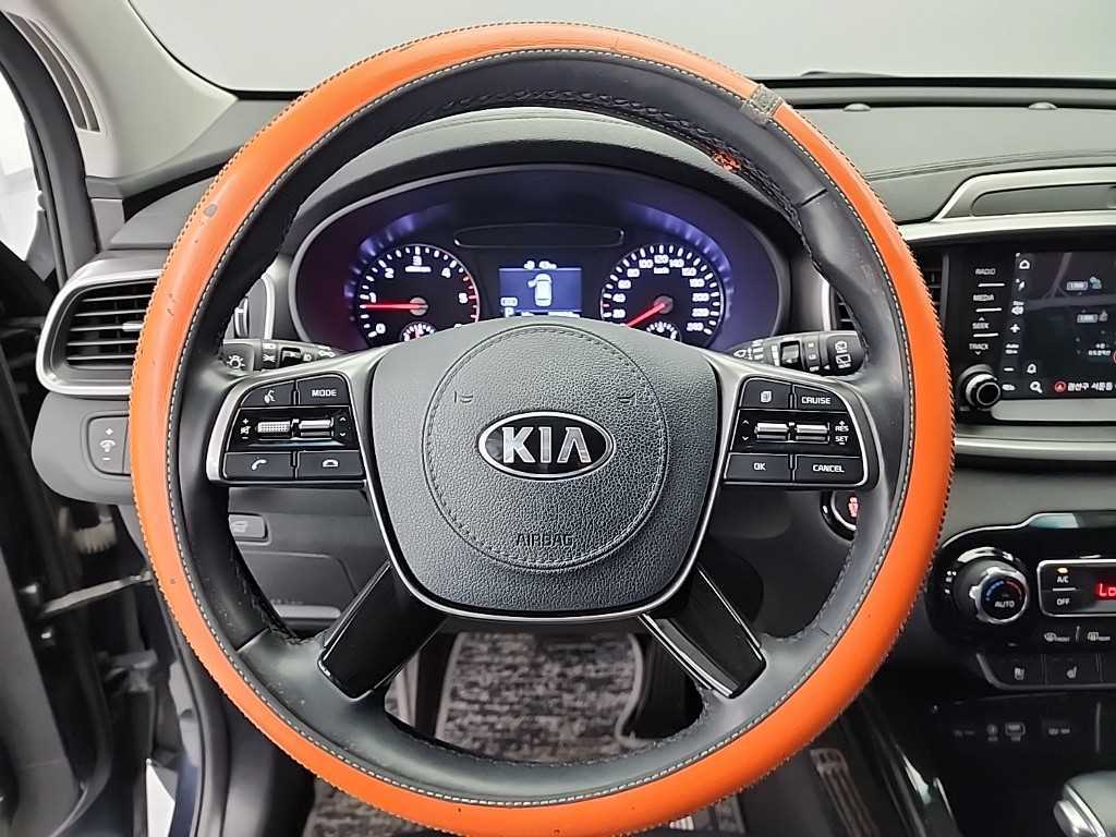 KIA Sorento - Vista 9