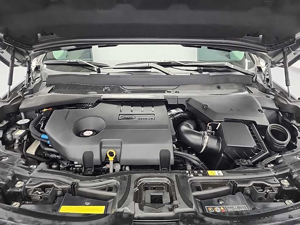 Land Rover Discovery Sports - Vista 5