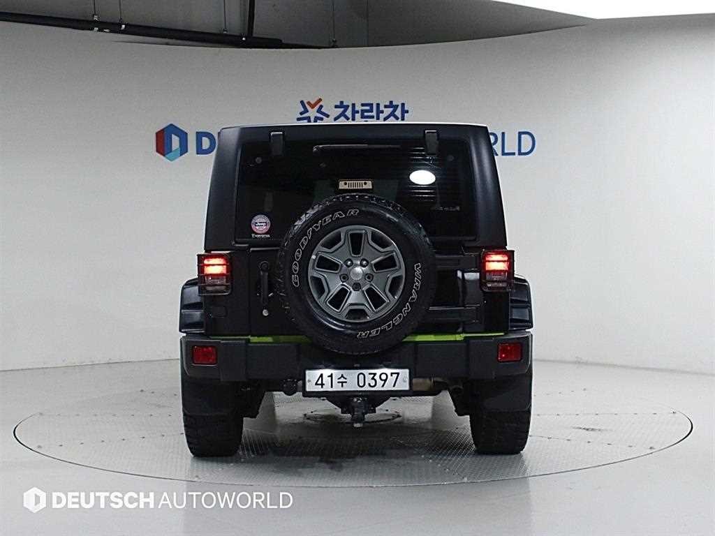 Jeep Wrangler - Vista 4