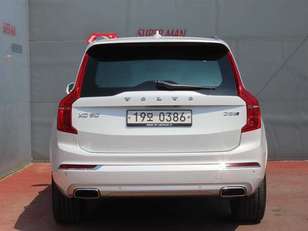 Volvo XC90 - Vista 4