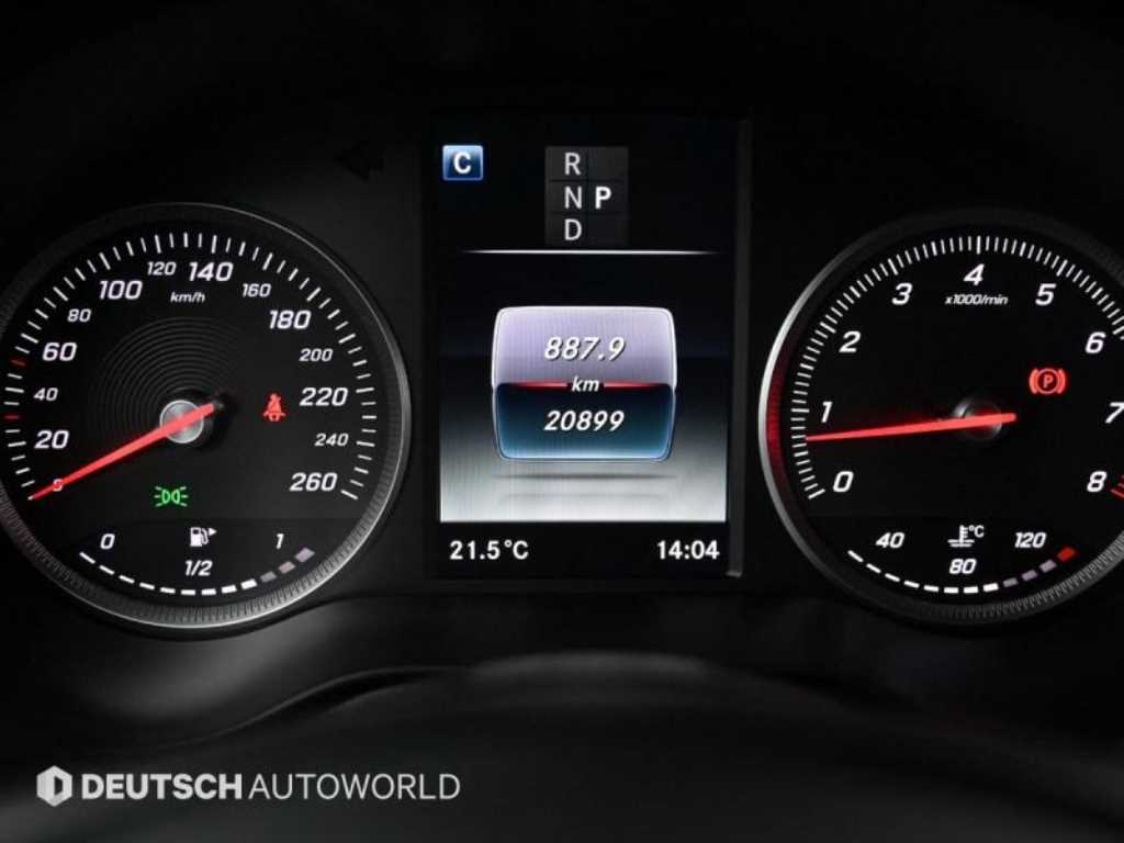 Mercedes Benz GLC Class - Vista 8