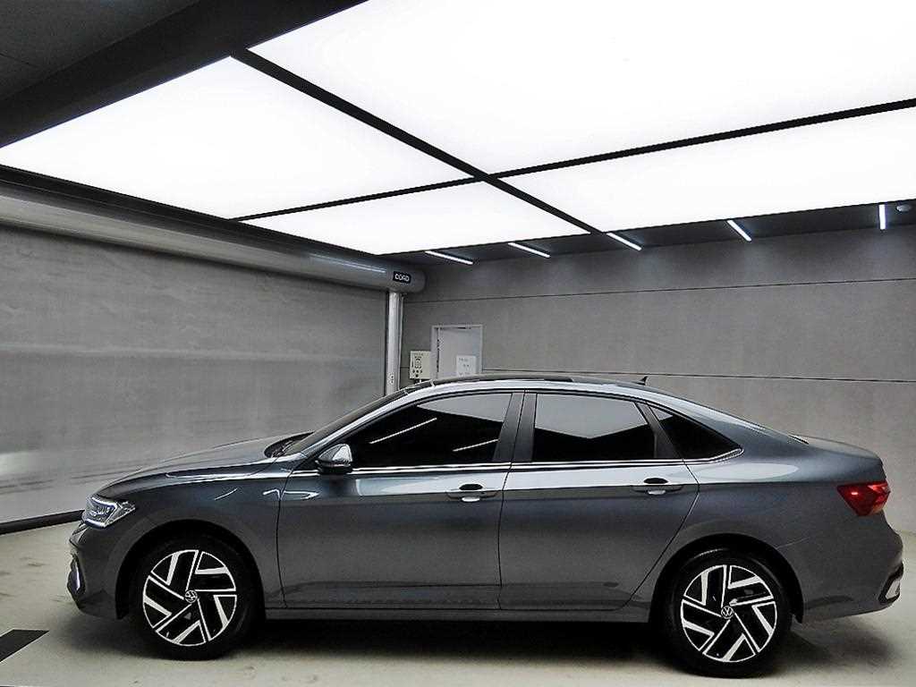 Volkswagen Jetta - Vista 4
