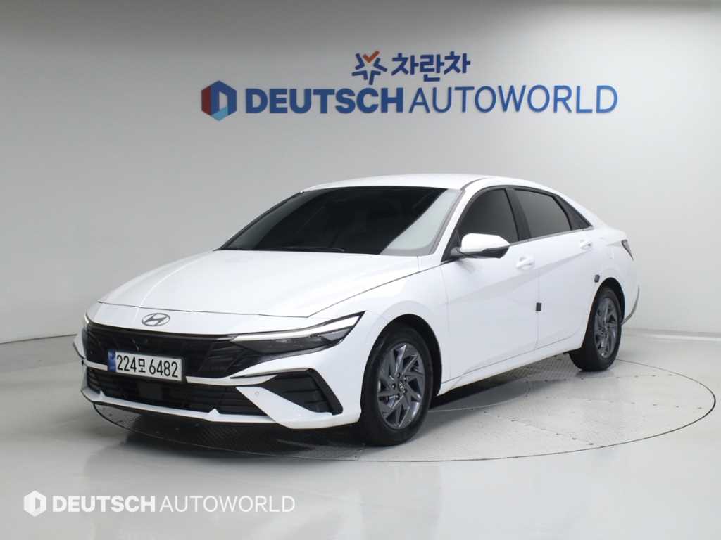 HYUNDAI Avante 2024 Blanco - Importación desde Corea - HF Imports Iquique - Foto 1
