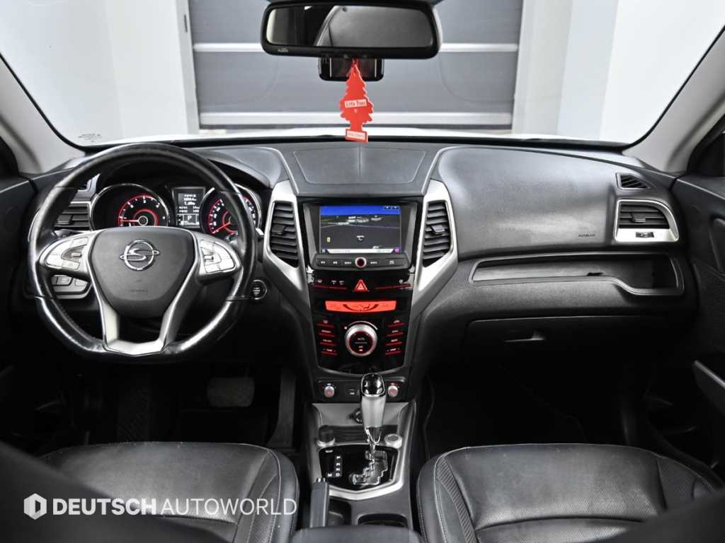 Ssangyong Tivoli - Vista 7