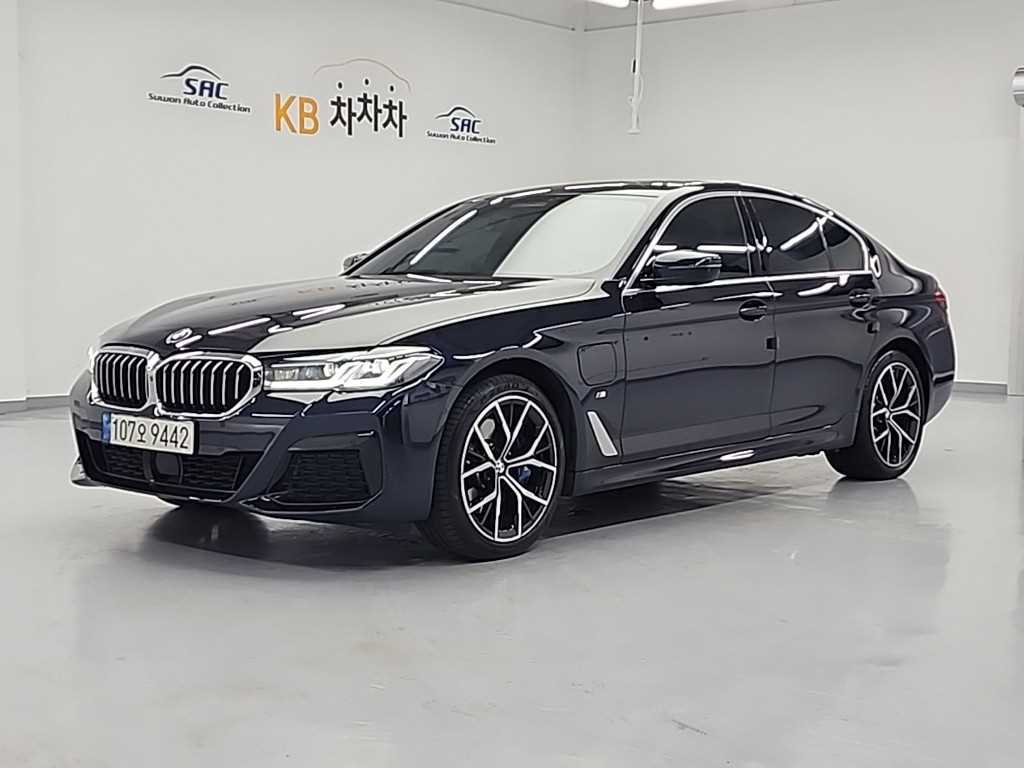 BMW 5 Series 2021 Negro - Importación desde Corea - HF Imports Iquique - Foto 1
