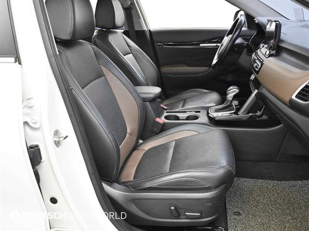 KIA Seltos - Vista 10