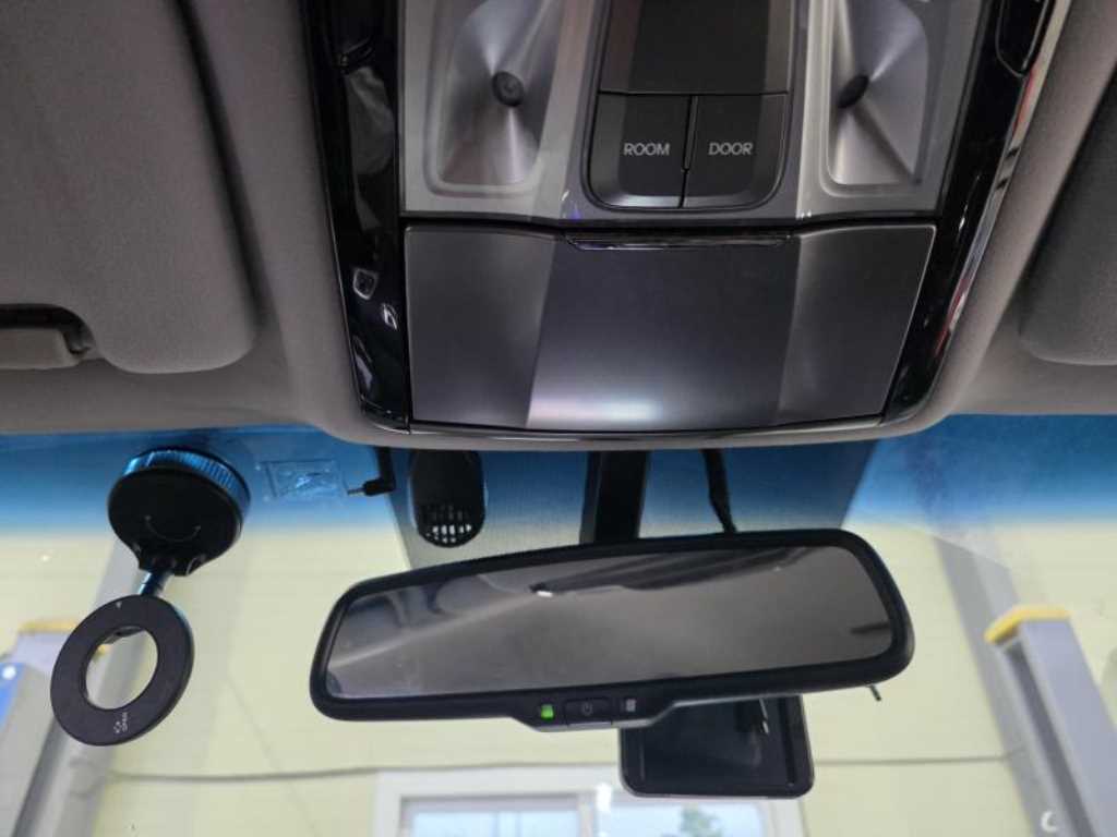 HYUNDAI Grandeur - Vista 11