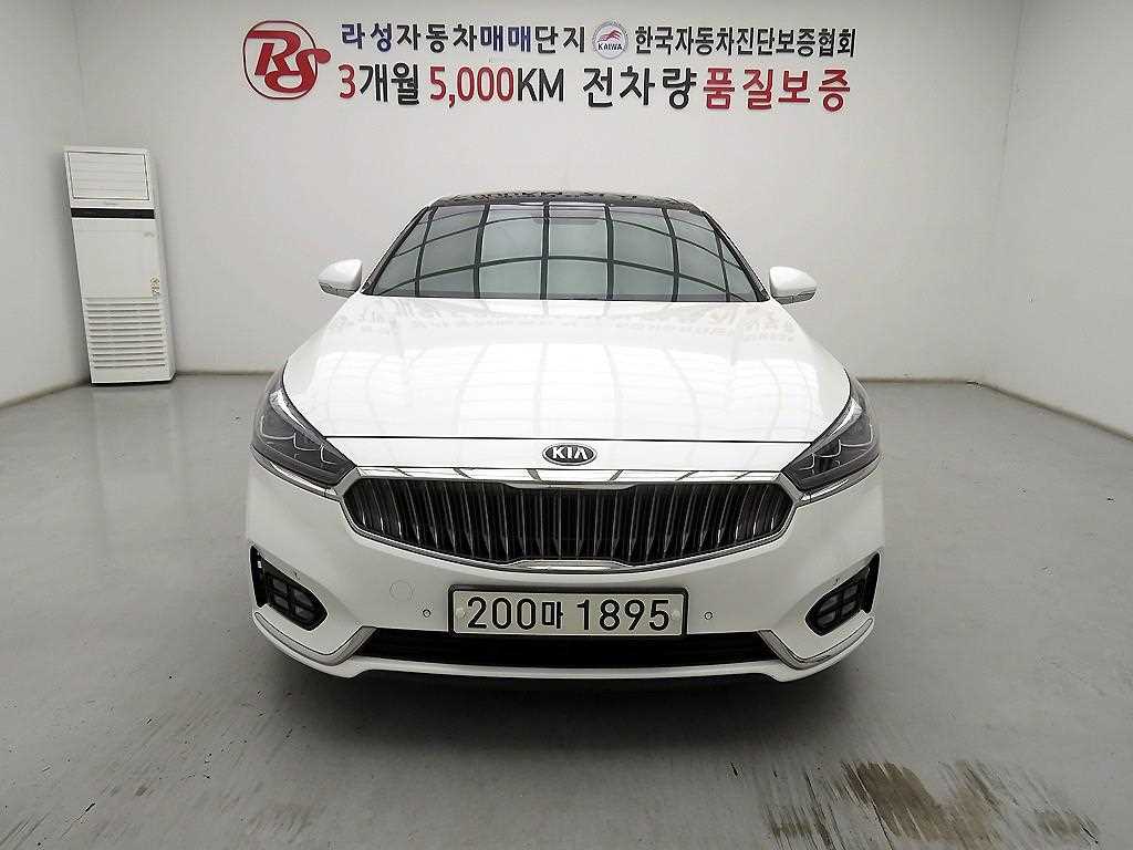 KIA K7 2019 Blanco - Importación desde Corea - HF Imports Iquique - Foto 1