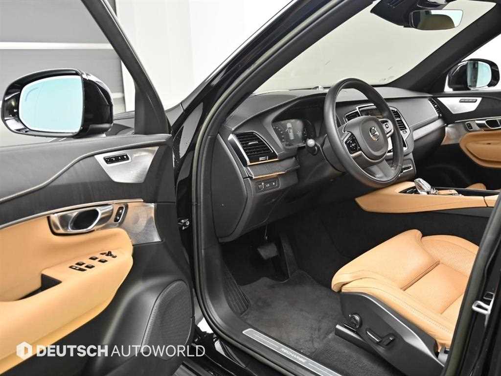 Volvo XC90 - Vista 11