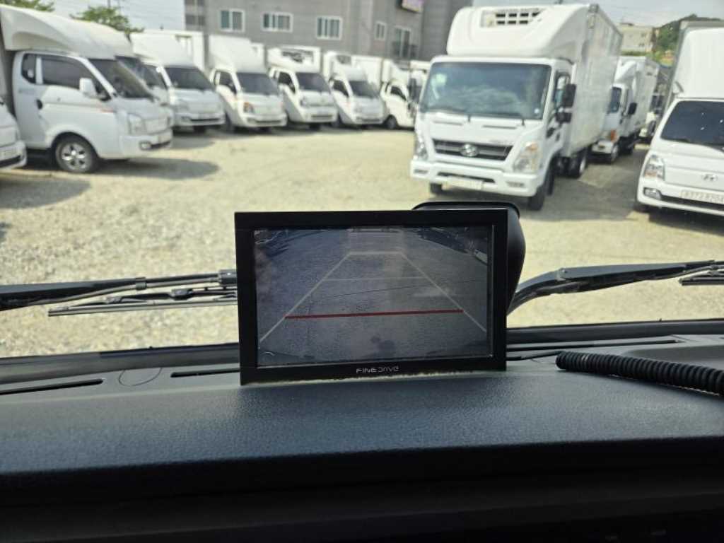 medium and large cargo truck 2022 Blanco - Importación desde Corea - HF Imports Iquique - Foto 13