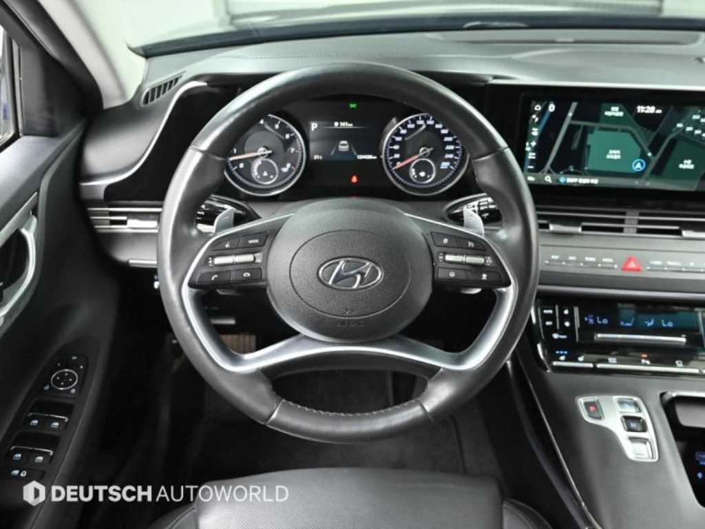 HYUNDAI Grandeur - Vista 8