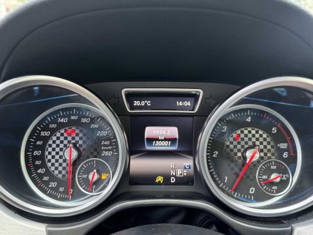 Mercedes Benz GLE Class - Vista 7