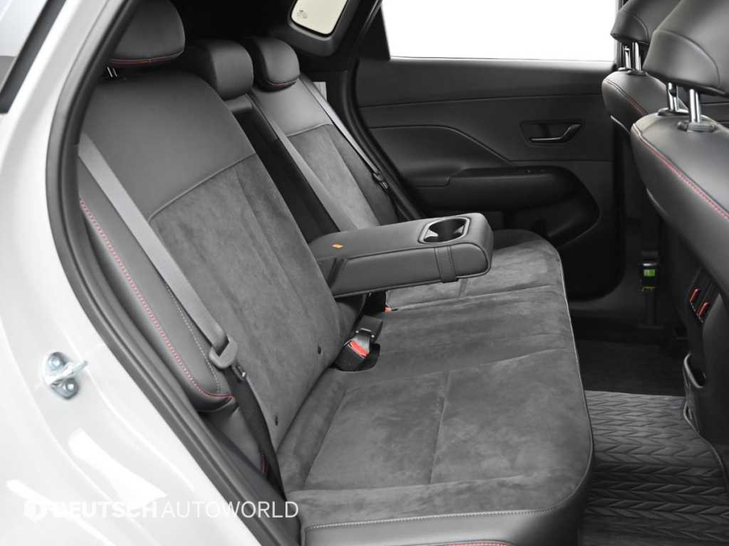 HYUNDAI Kona - Vista 12