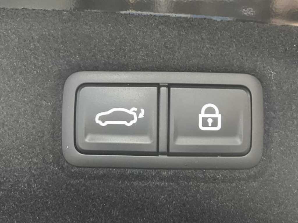 KIA K9 - Vista 7