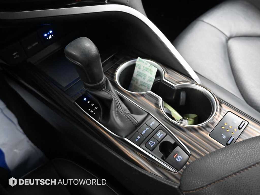 Toyota Camry - Vista 9