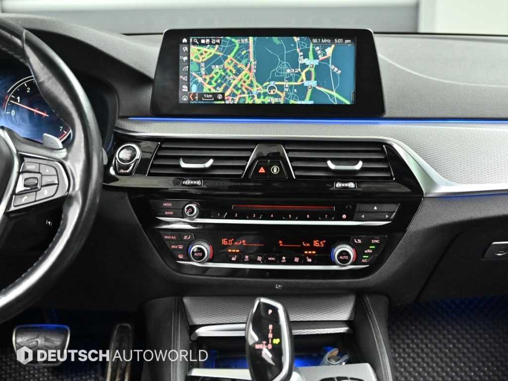 BMW 5 Series 2018 Negro - Importación desde Corea - HF Imports Iquique - Foto 14
