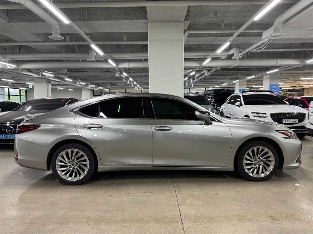 Lexus ES - Vista 3