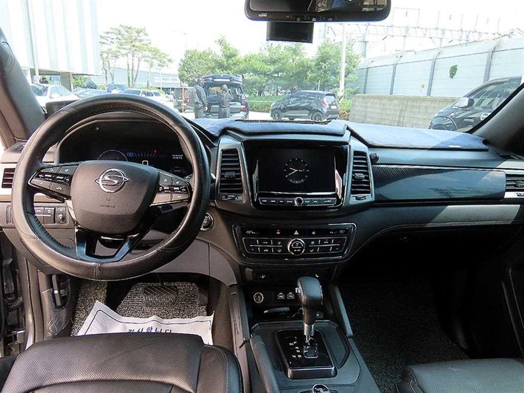 Ssangyong Rexton - Vista 7