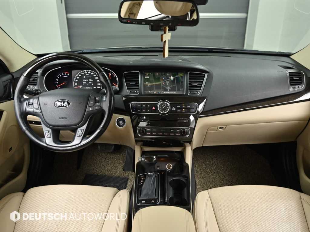 KIA K7 - Vista 8