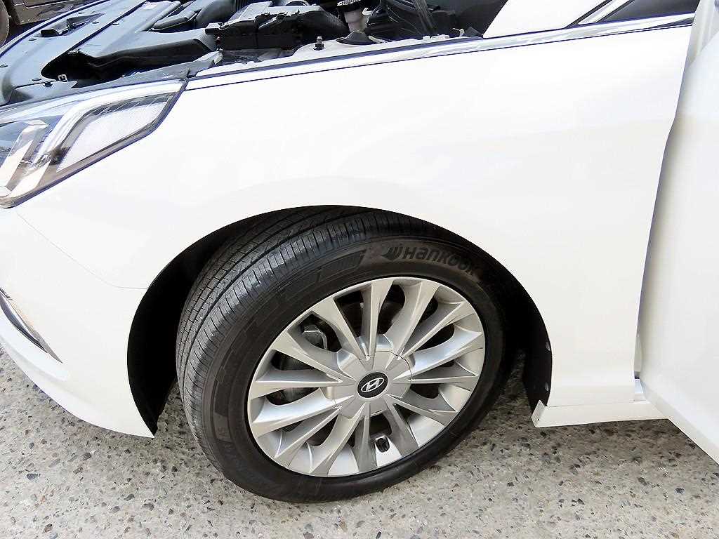 HYUNDAI Sonata 2016 Blanco - Importación desde Corea - HF Imports Iquique - Foto 19
