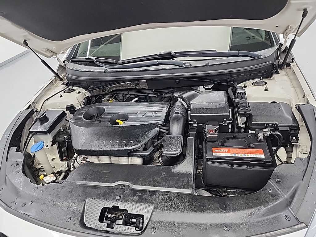 HYUNDAI Sonata - Vista 5
