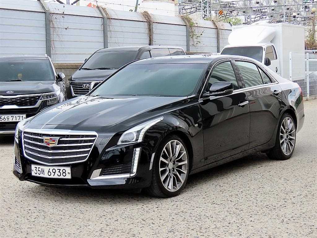 Cadillac CTS - Vista 2