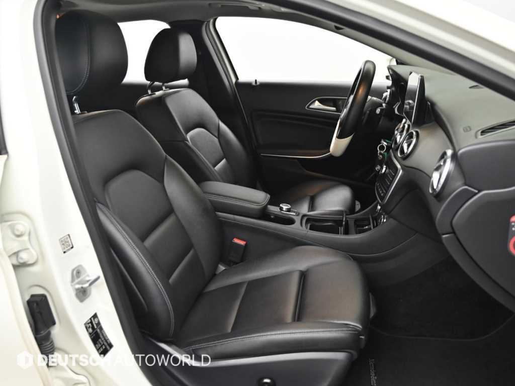 Mercedes Benz GLA Class - Vista 10