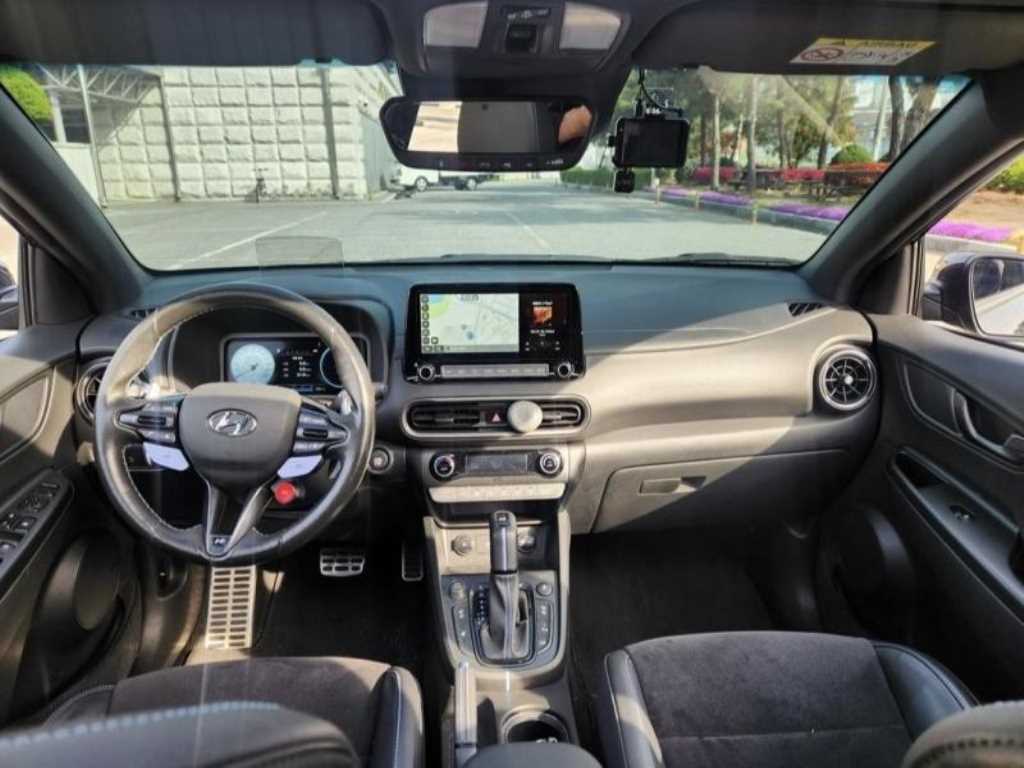 HYUNDAI Kona - Vista 3