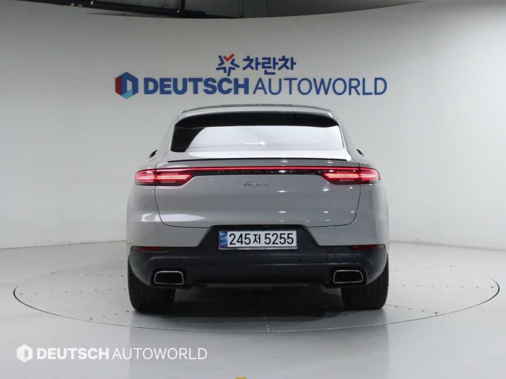 Porsche Cayenne - Vista 4