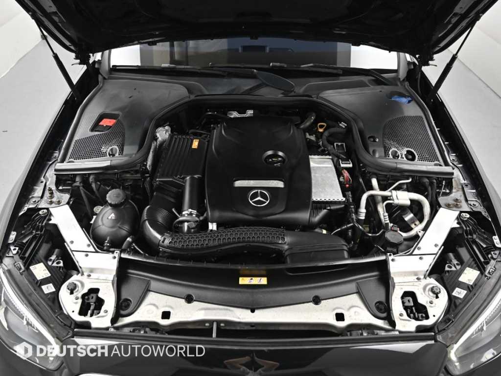 Mercedes Benz E class - Vista 6