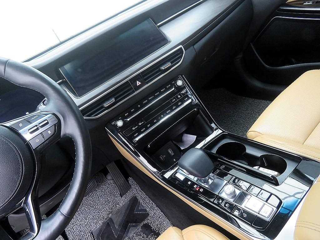 KIA K7 - Vista 11
