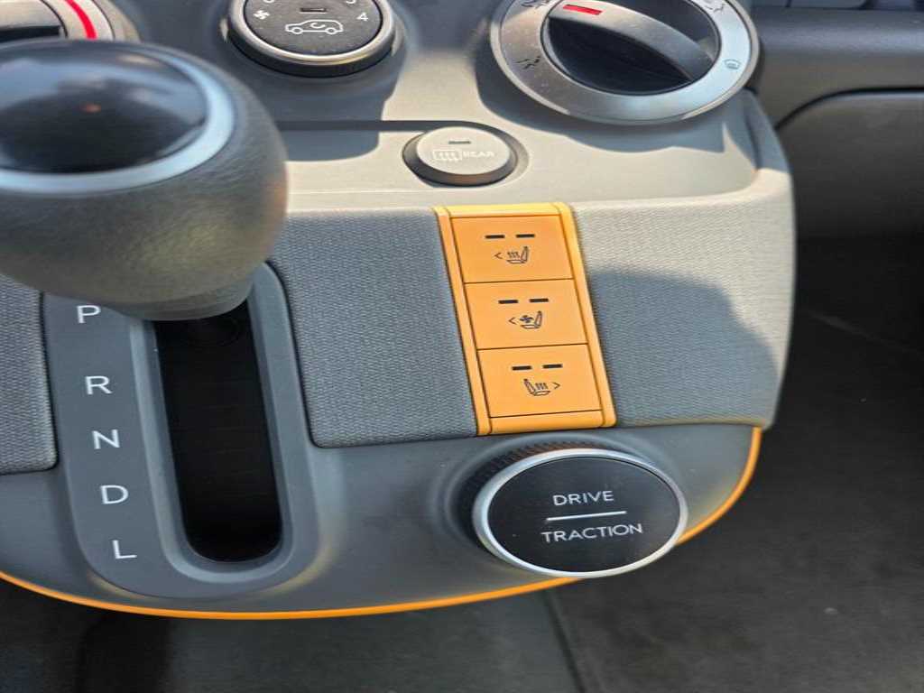 HYUNDAI Casper - Vista 10