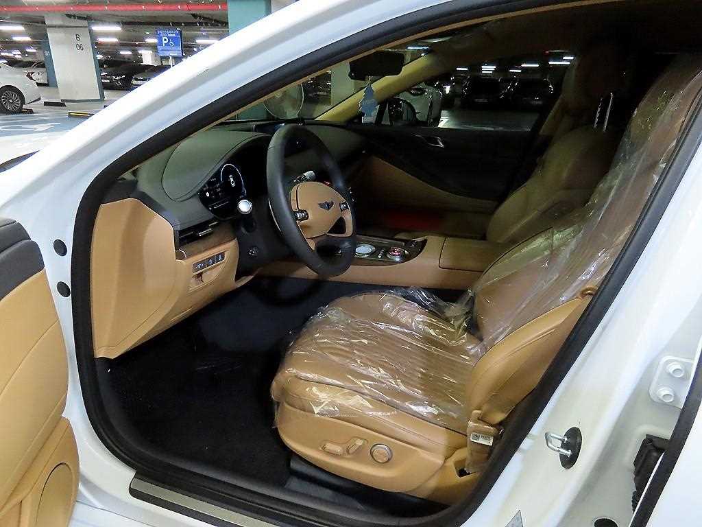 Genesis G80 - Vista 7