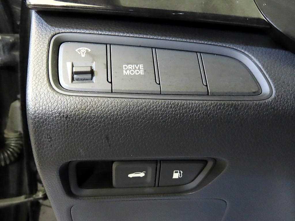 HYUNDAI Grandeur 2017 Negro - Importación desde Corea - HF Imports Iquique - Foto 16