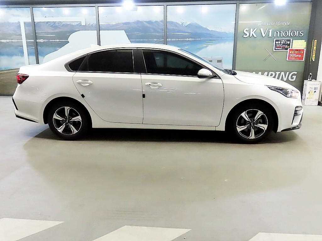KIA K3 - Vista 3