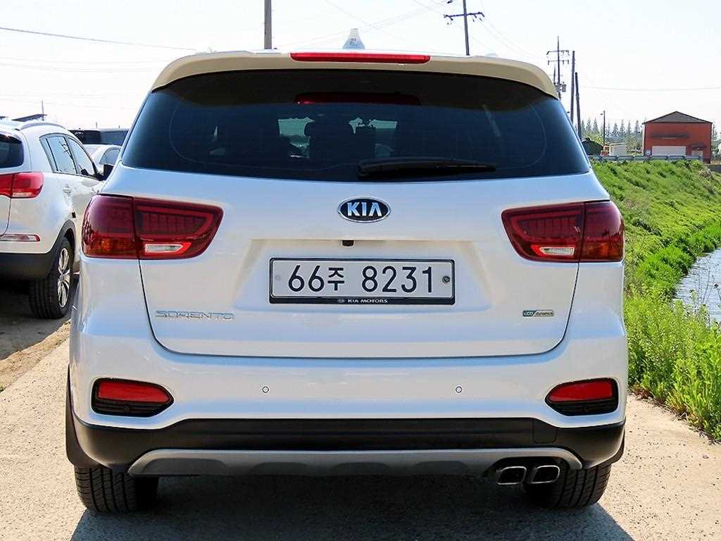 KIA Sorento - Vista 4