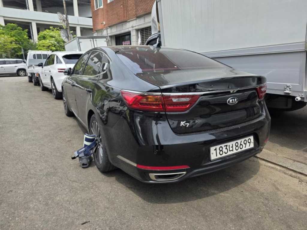 KIA K7 2018 Negro - Importación desde Corea - HF Imports Iquique - Foto 17