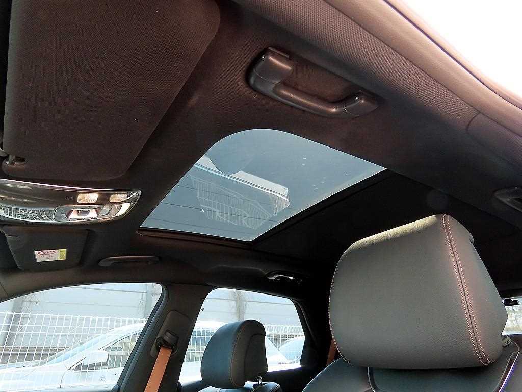 Genesis GV70 2021 Blanco - Importación desde Corea - HF Imports Iquique - Foto 15