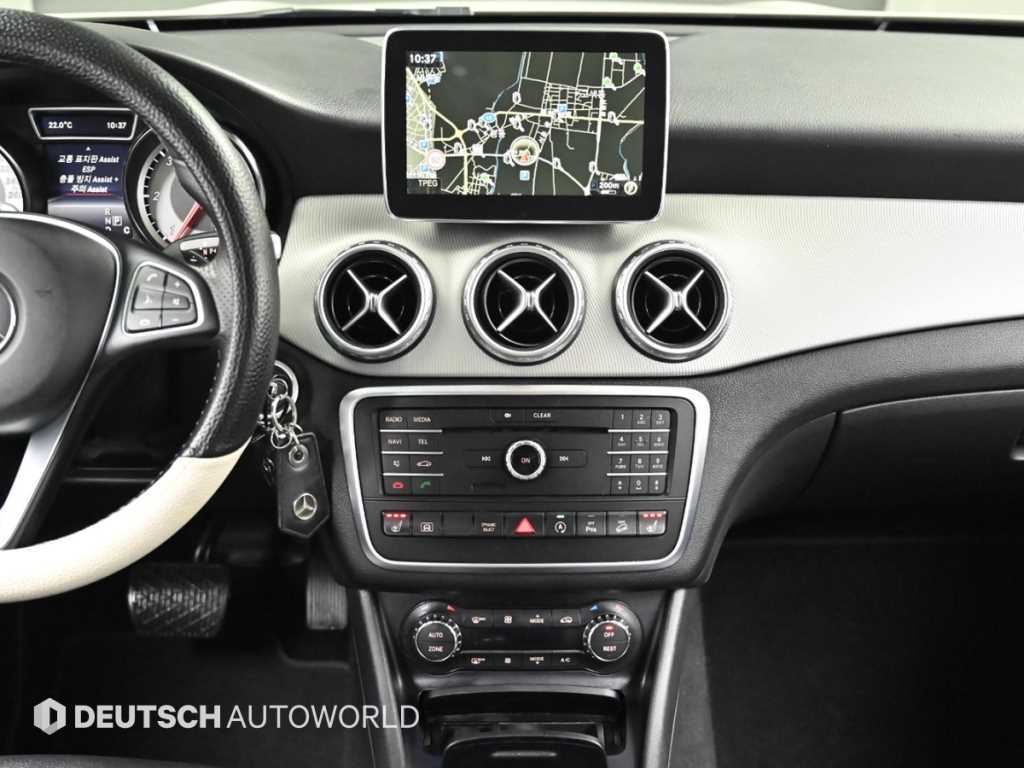 Mercedes Benz GLA Class 2016 Blanco - Importación desde Corea - HF Imports Iquique - Foto 14